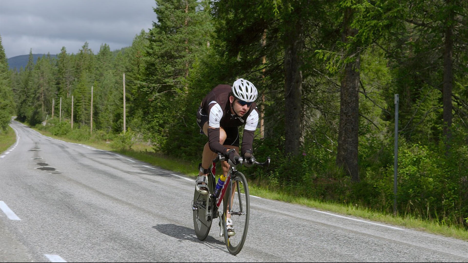 国足主帅分享赛前心理调整经验，国足参加赛前训练